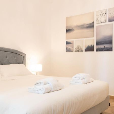 The Best Rent - Elegant Five-Bedrooms Apartment Near Colosseo Roma Exterior foto